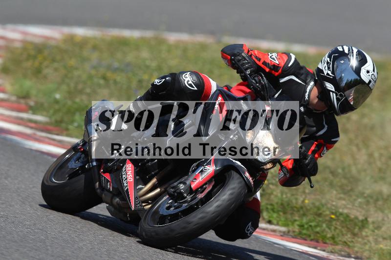 Archiv-2022/40 18.07.2022 Plüss Moto Sport ADR/Einsteiger/ohne